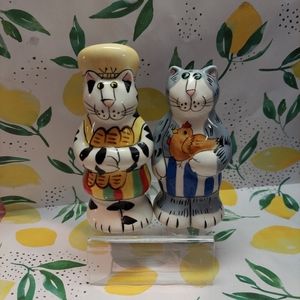 Catzilla Candace Reiter Designs Ceramic Kitty Cat Salt & Pepper Shaker Set